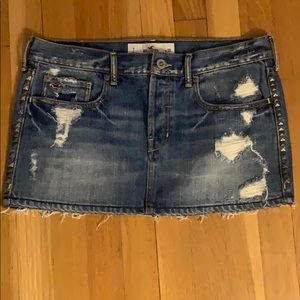 NWT Hollister denim studded mini skirt Size 28
